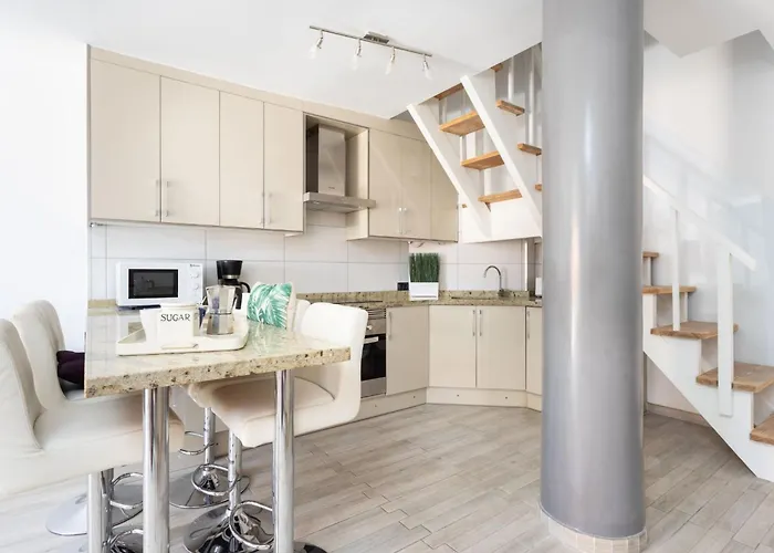 شقة Moderne Mit Meerblick Und Pool By Interhome بلايا ذي لاس أميريكاس