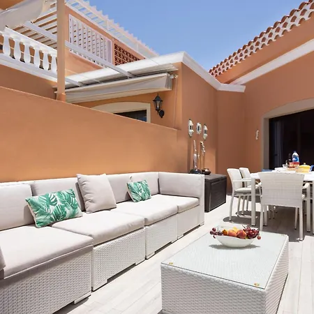 Apartmán Moderne Mit Meerblick Und Pool By Interhome *